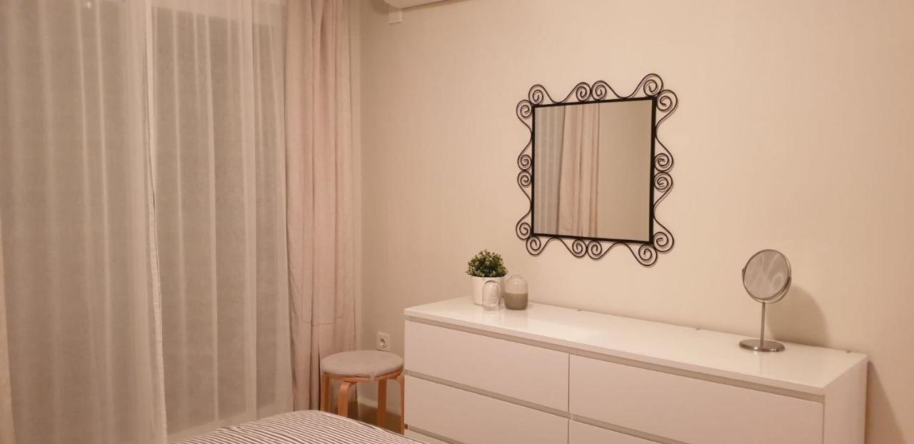 Neptuno 2B Menyber Apartment Nerja Exterior foto